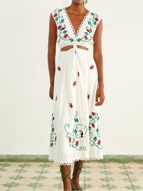 FARM Rio Cross Stitch Toucan Embroidered Midi Dress in Off-White